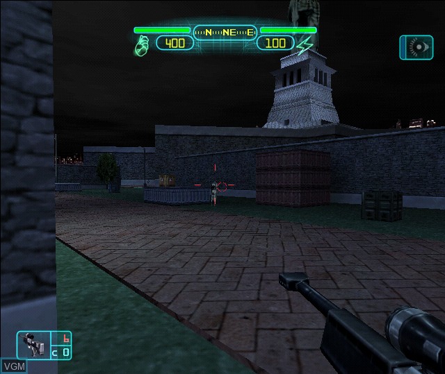 Image in-game du jeu Deus Ex sur Sony Playstation 2
