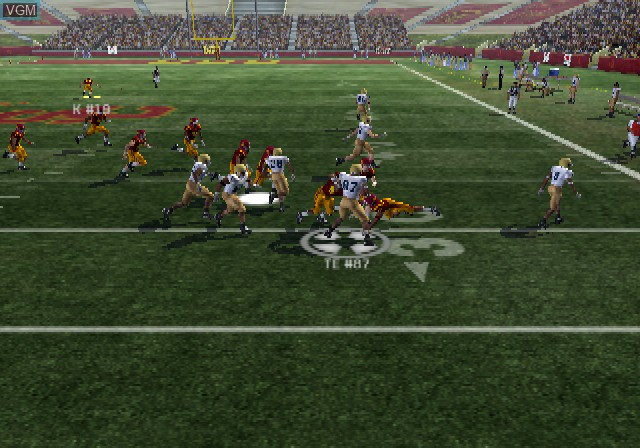 Image in-game du jeu NCAA Football 06 sur Sony Playstation 2