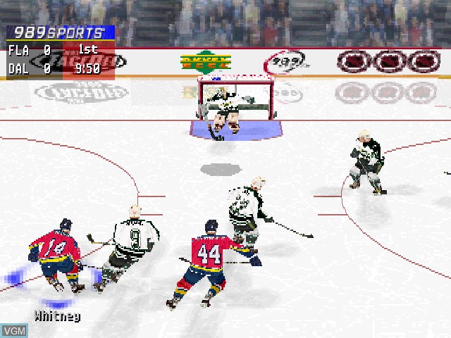 Image in-game du jeu NHL FaceOff 2000 sur Sony Playstation