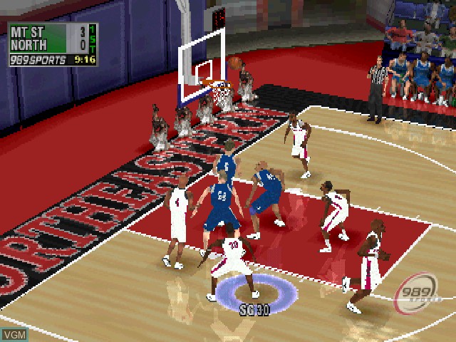 Image in-game du jeu NCAA Final Four 2001 sur Sony Playstation